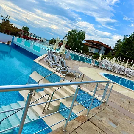 Aj 8, Santa Marina Village, * Созополь